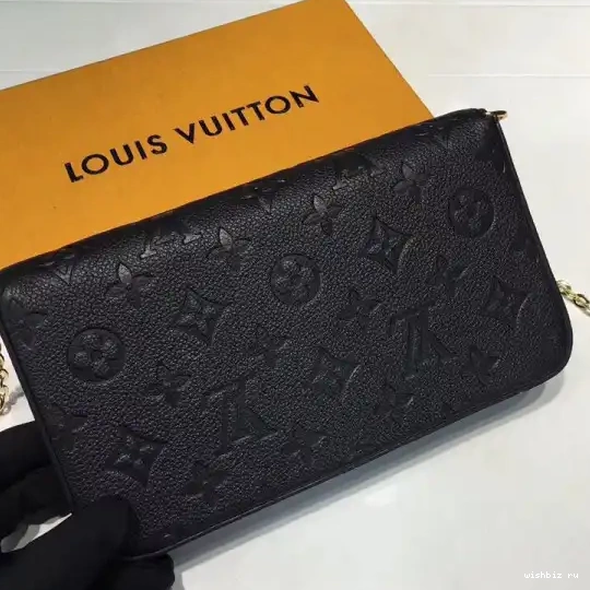 WIS Vuitton POCHETTE Louis FÉLICIE 0614